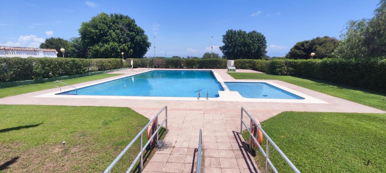 Planta Baja Con Piscina Apartment Cartagena Luaran gambar