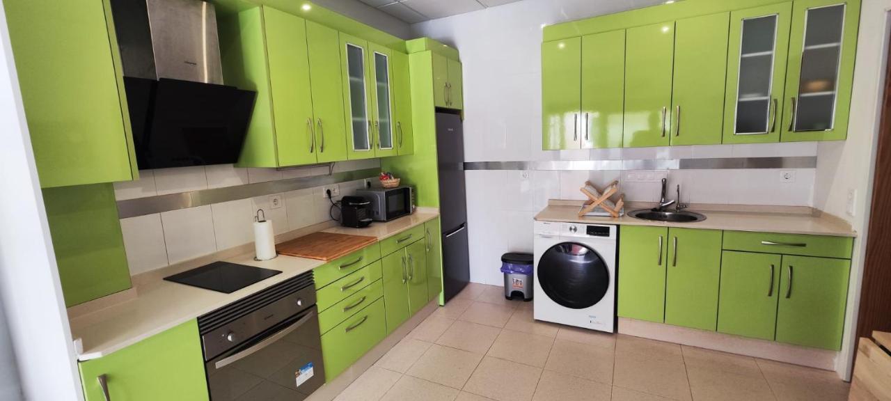 Planta Baja Con Piscina Apartment Cartagena Luaran gambar